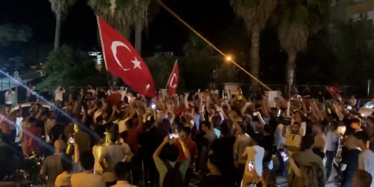 Anti-Syrian riots spread in Turkey