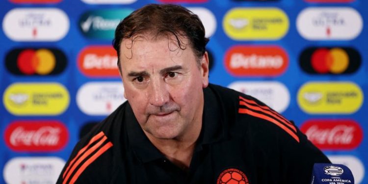 Colombia coach Lorenzo upset over extended half-time break for Shakira show
