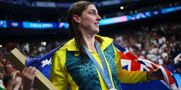 Australia jump for joy despite falling short of US