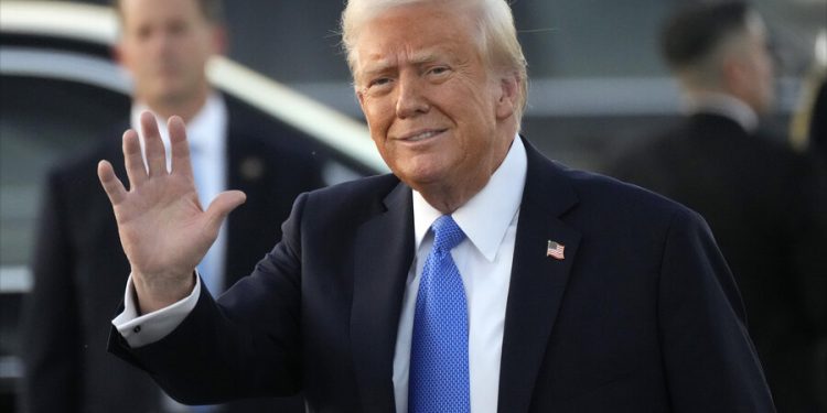 Donald Trump and the NFL: How his presence at the Super Bowl fuels controversy